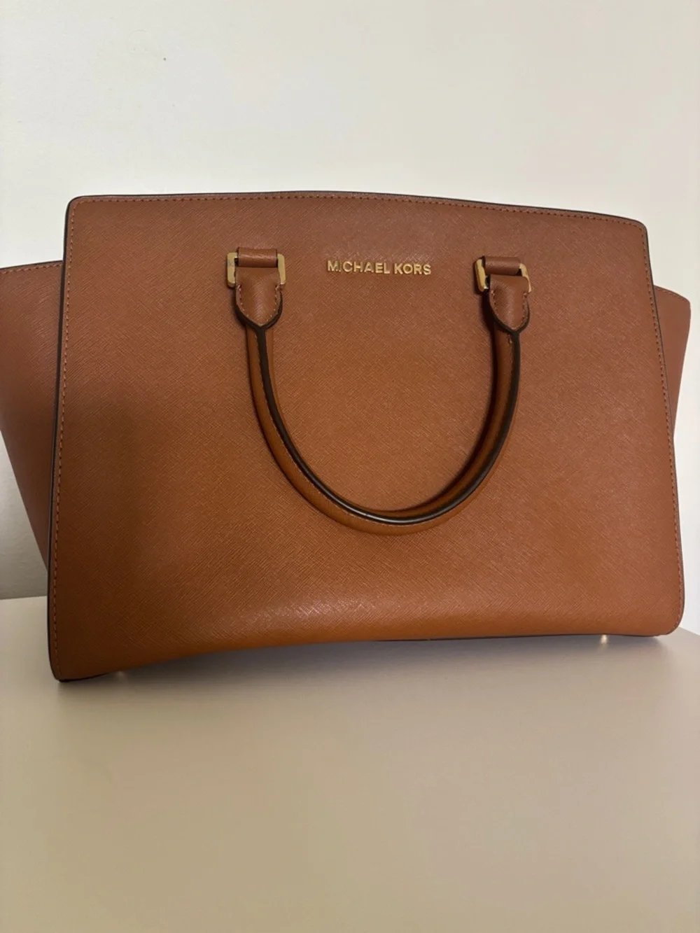 MICHAEL KORS Selma Satchel Purse - Picture 5 of 16